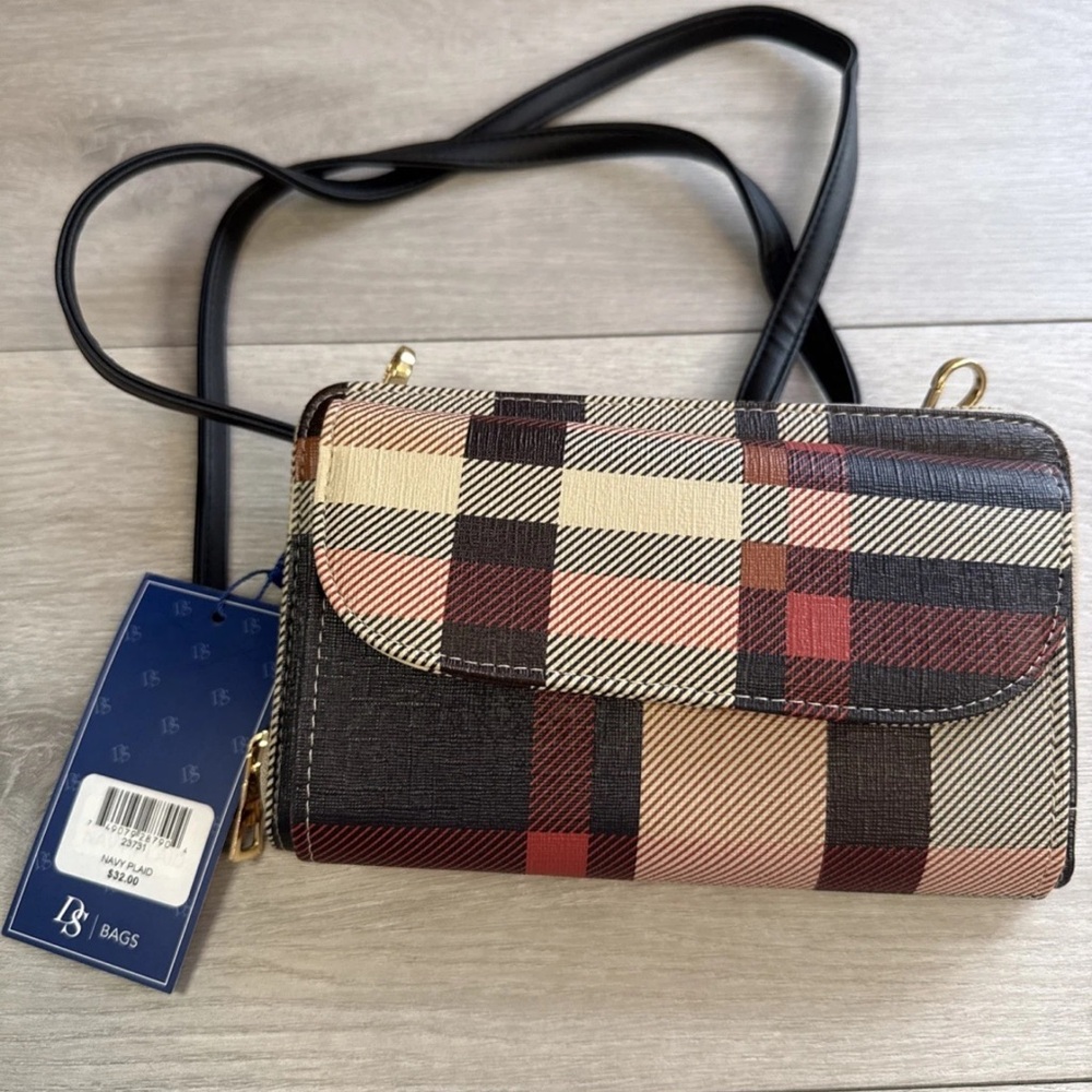 DS Bags Navy Plaid Crossbody Wallet Purse Phone Bag NWT Faux Leather Small